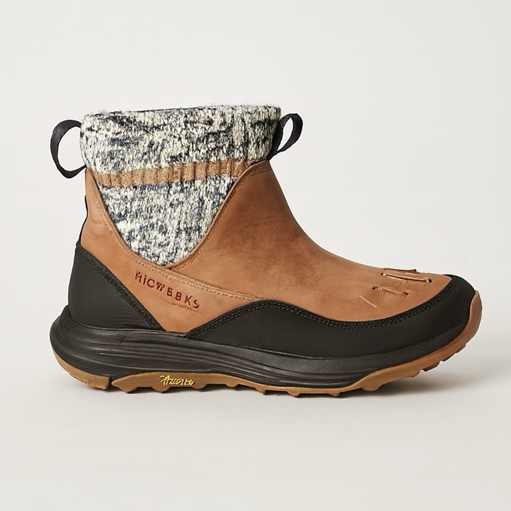 Merrell Tan and Black Knit Cuff Boots